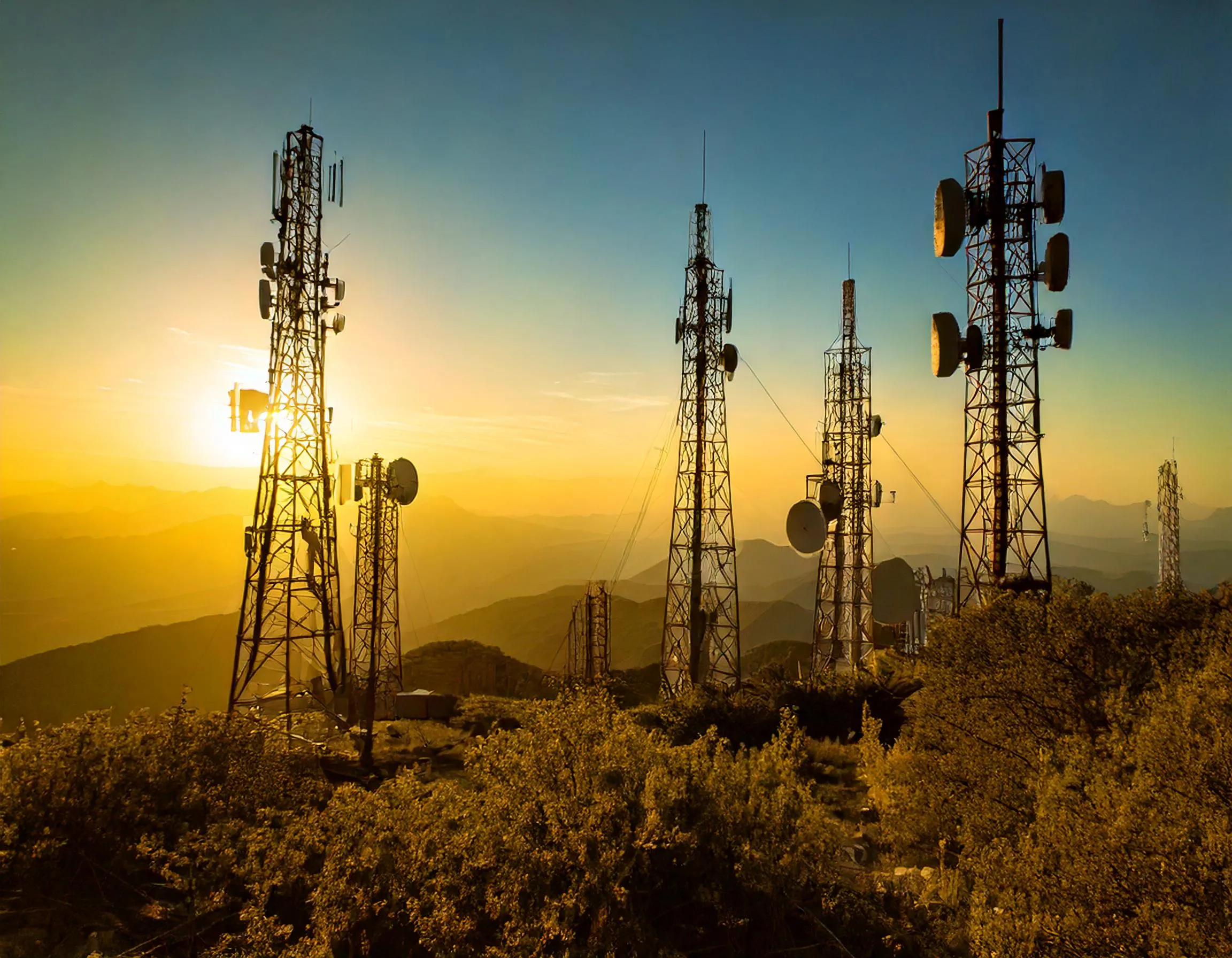 Supervisión de infraestructura de telecomunicaciones en México con drones.